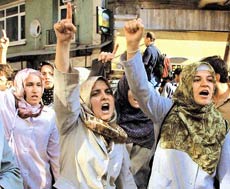 Muslimah Turki Sambut Hangat, Erdogan Akan Revisi UU Anti Jilbab