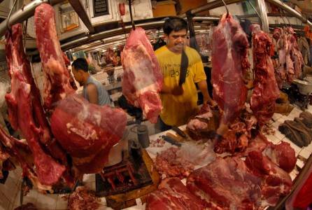 Mendag Akan Tindak Tegas Penjual Daging Gelondongan