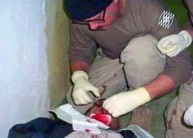 Foto-Foto Baru Tentang Penyiksaan di Penjara Abu Ghraib