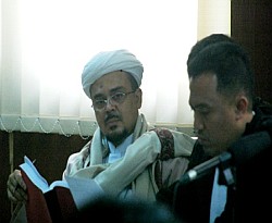 Habib Rizieq Anggap Keterangan Saksi Tidak Relevan