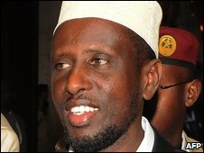 Presiden Somalia Syeikh Ahmed Sang Perekat?