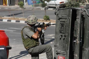  Warga Sipil Israel Berlatih Militer