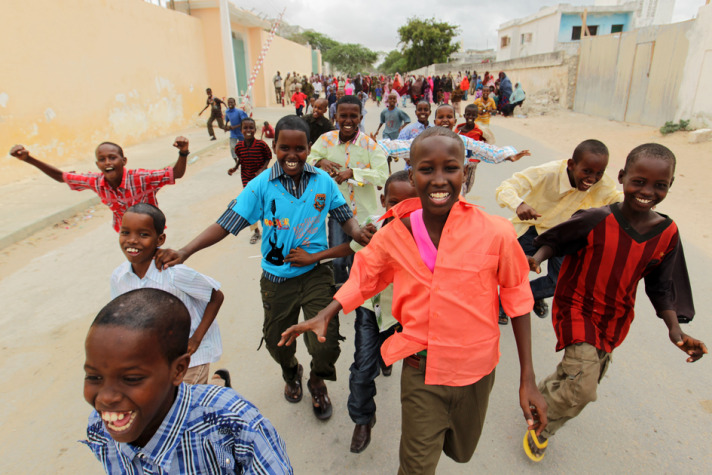 Warga Somalia di Kamp Pengungsian Sambut Hari Raya Idul Fitri