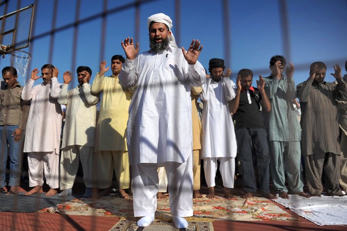 Idul Fitri di Yunani: Hari Kemenangan Tanpa Masjid