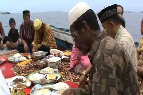 Ritual Tolak Bala’ di Negeri Mayoritas Muslim