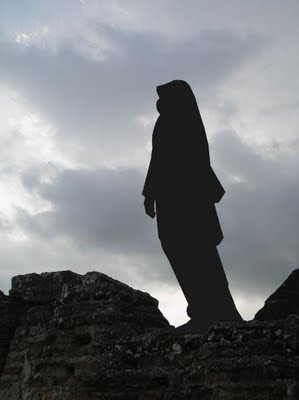 Akhwat (Dilarang) Pulang Malam