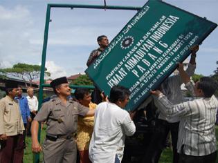 Alhamdulillah, Tiga Pengikut Ahmadiyah Kembali Memeluk Agama Islam