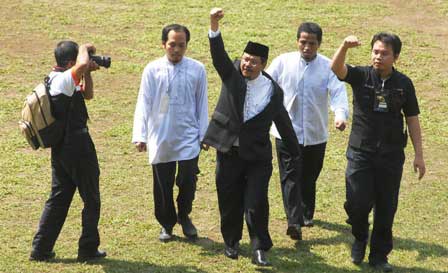 Ismail Yusanto: Dulu Kita Merdeka Atas Nama Allah, Kenapa Sekarang Meninggalkan Tuntunan Allah?