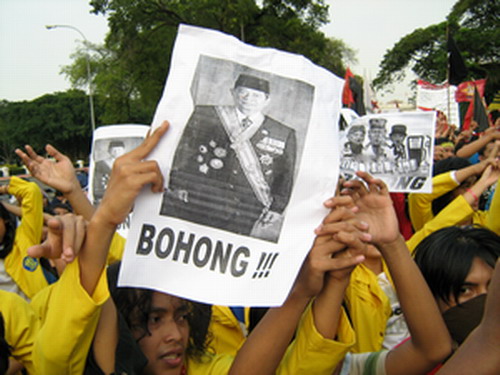 Mahasiswa Kian Muak Dengan Situasi Bangsa