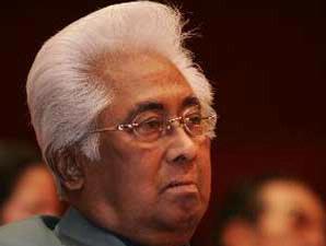 Para Pembela Ahmadiyah "Bejibun dan Ngawur"