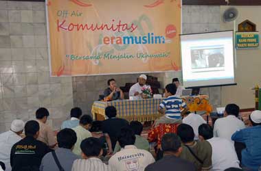 KEM Membingkai Keluarga