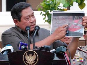 Sikap Ambigu Presiden SBY Soal "Terorisme", Aneh!