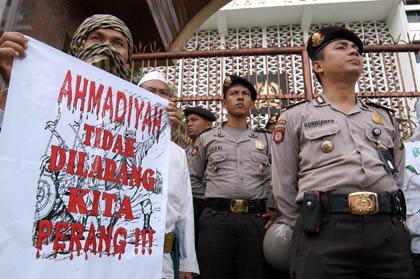 FPKS: Pemerintah Harus Segera Bubarkan Ahmadiyah