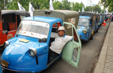 Derita Rakyat Kecil, Berjuang Untuk Keluarga