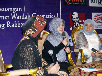 Ibu Nia Kurnia menceritakan awal ia merintis Rabbani dari hanya modal Rp 100.000