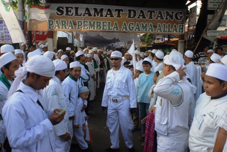 Semarak MILAD Ke-12 FPI