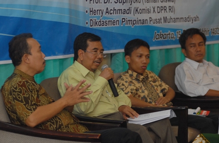Dialog Publik Tentang USBN PAI