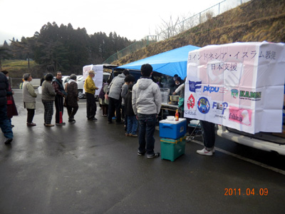 Soto Ayam Hangat di Pengungsian Tsunami Jepang