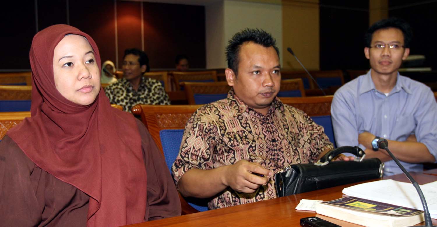 Hukum ‘Abal-abal’ di Negeri ‘Penyamun’