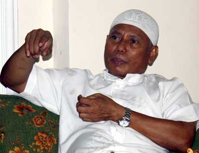 Bupati Lombok Timur: Kita Harus Menerapkan Sistem Islam