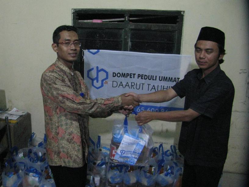DPU-DT Salurkan 400 Paket Sembako