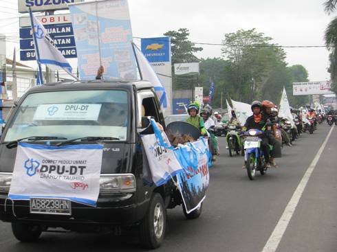 Pawai Zakat Membangun Negeri
