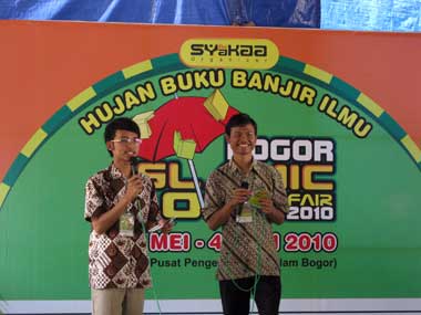 Hujan Ilmu Banjir Buku di Bogor