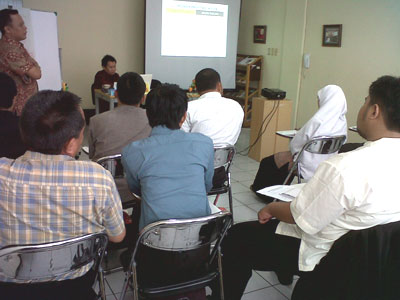 Menyulam Media Relation bagi Organisasi Pengelola Zakat