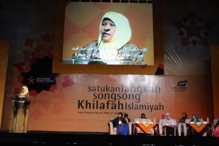 HTI Berjuang untuk Khilafah di Seluruh Dunia