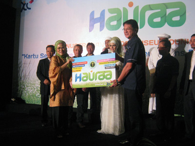 XL HAURAA Kartu Perdana Syariah Pertama di Indonesia