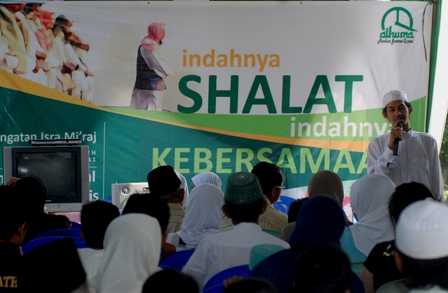 Khitanan Massal MQ Al-Husna