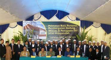 Kuliah dan Asrama Gratis dari Hidayatullah