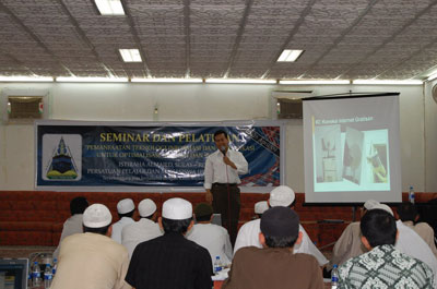 Revitalisasi Teknologi Informasi untuk Syiar Islam