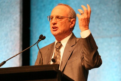Saperstein: Sang  "Rabbi  Obama"