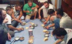 Buka Puasa Bersama, Tradisi "Konshuluk" Muslim Bulgaria