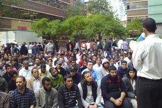 Mahasiswa Muslim di Australia Protes Penyatuan Ruang Ibadah