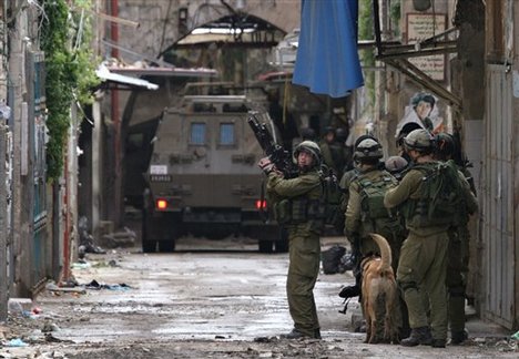 Pasukan Zionis Tangkapi Pimpinan Hamas di Tepi Barat