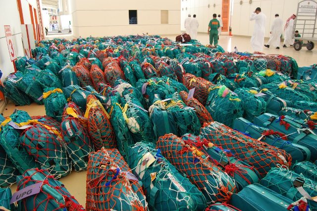 Pulang ke Tanah Air, Jamaah Gunakan Koper dan Tas Seragam