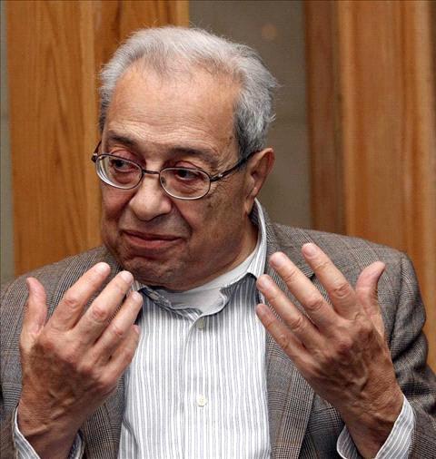 Clovis Maksoud: "Barat Pertimbangkan Semua Opsi untuk Tumbangkan Gaddafi"