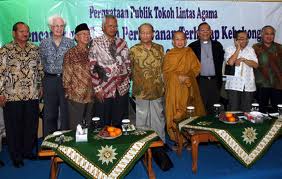 Tekanan Media dan Pemimpin Agama Terhadap SBY