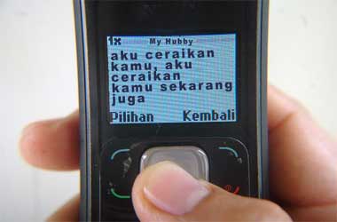 Cerai via SMS