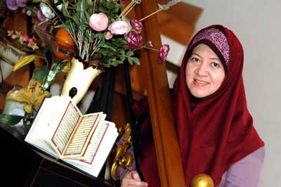 Pengantar Wanita Bicara
