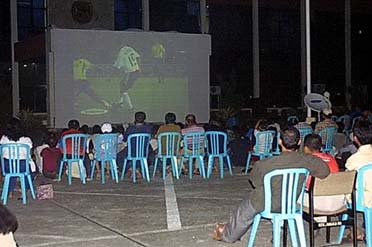 Selamat Datang, Malam-Malam Piala Dunia