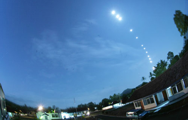 Ada Apakah Tahun Baru Masehi dan Gerhana Bulan Bersamaan?