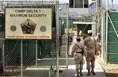 Penutupan Guantanamo Harus Disertai Perubahan Pandangan Obama
