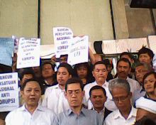 KPK-N: Kapolri, Bebaskan Bibit-Chandra Tanpa Syarat!