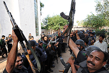 Pakistan Tuding Taliban Dalang Serangan di Akademi Kepolisian 