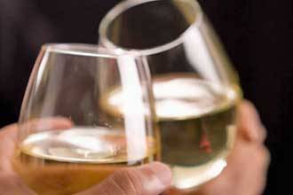 Nasib Para Pecinta "Wine" di Gaza 