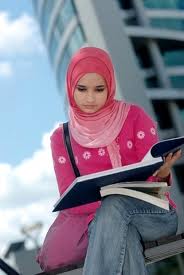 S2 atau Nikah ?