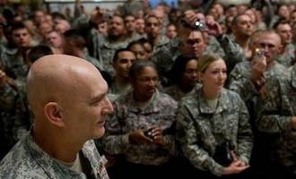 Mengapa Tentara AS Menembak Teman Sendiri?